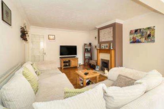 3 Bedroom Semi-Detac...